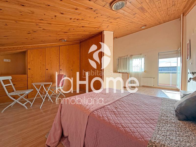 Foto 9e10eb87-fe5c-4cc2-af8c-f1694402b348. Semi detached house with heating parking pool in Mas Camarena Bétera