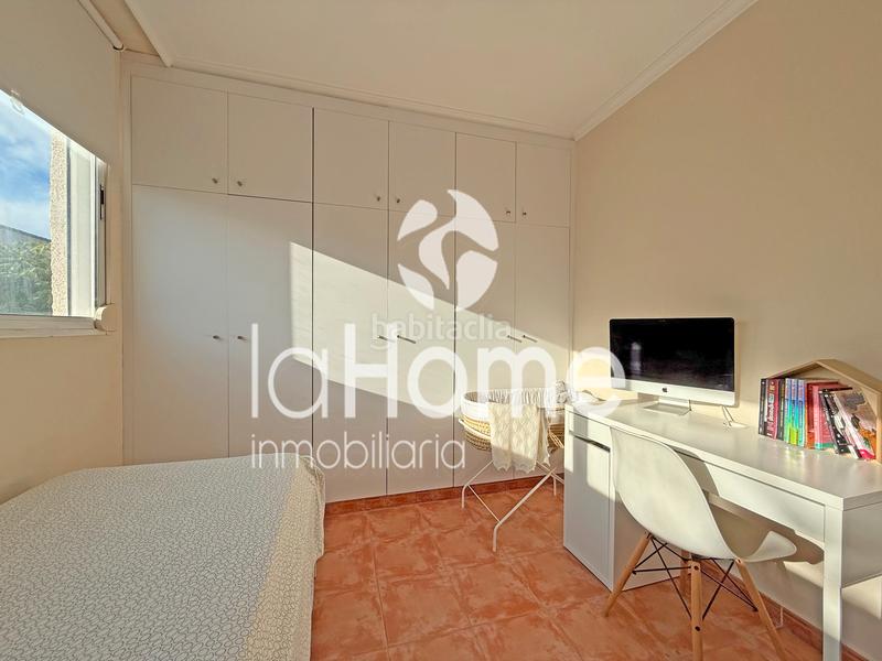 Foto fcef87e1-2b50-4b03-b43a-ef39b75697a4. Semi detached house with heating parking pool in Mas Camarena Bétera