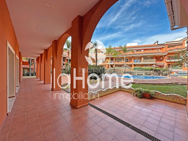 Foto 0bd3e422-d708-48c8-a20c-8531061685f8. Appartamento con parcheggio piscina in Casco Urbano Náquera