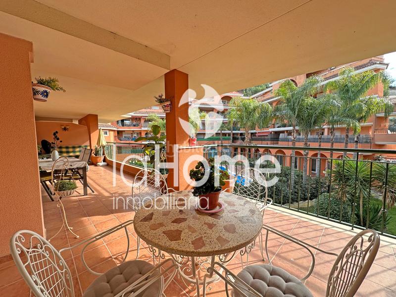 Foto 38fd3561-703d-4587-be57-14a907a17b33. Appartamento con parcheggio piscina in Casco Urbano Náquera