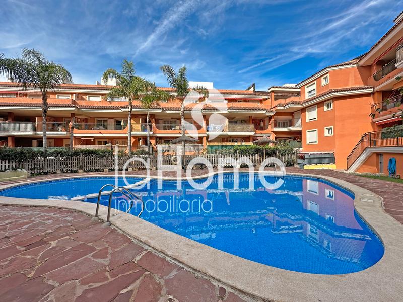 Foto 3d98e139-0070-40d2-aa1b-ccf2f9231c02. Appartamento con parcheggio piscina in Casco Urbano Náquera