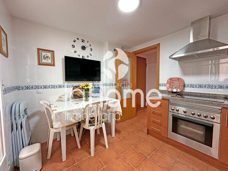 Foto 46268a76-224e-484c-a743-ba2891e112bc. Appartamento con parcheggio piscina in Casco Urbano Náquera