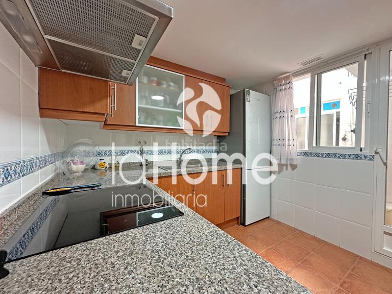 Foto 84d368ff-7f72-45ac-b31f-a4b1c54227f3. Appartamento con parcheggio piscina in Casco Urbano Náquera