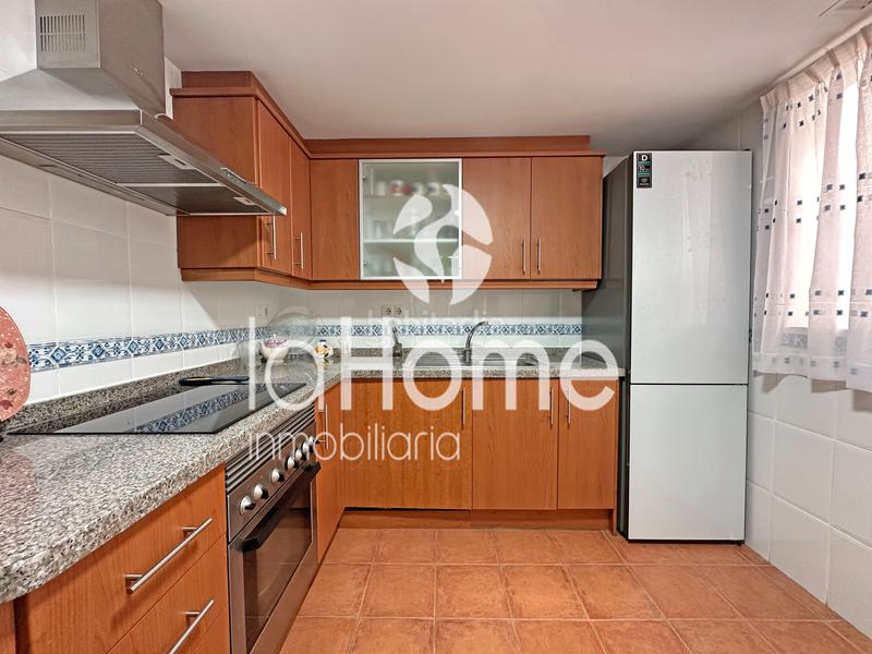 Foto a5e870ad-5a14-46ad-b54b-cd4809cccace. Appartamento con parcheggio piscina in Casco Urbano Náquera