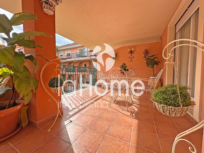 Foto c547a1b5-a3ae-456a-ad8a-271d867b8a06. Appartamento con parcheggio piscina in Casco Urbano Náquera