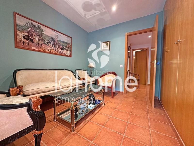 Foto df9c88f3-77eb-4870-bc39-72dea7ff239c. Appartamento con parcheggio piscina in Casco Urbano Náquera