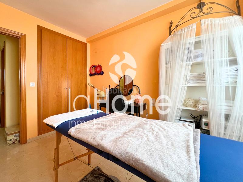 Foto 1be204da-a5f6-4ef0-a89d-362a52b57b35. Triplex with fireplace heating parking pool in Centro Bétera