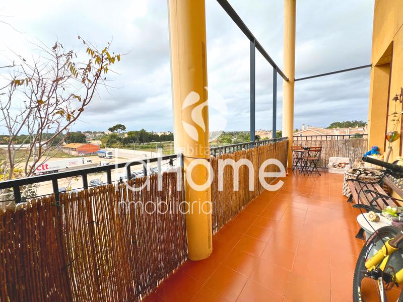 Foto 7c031fb2-b409-40da-b121-be1989cd9460. Triplex with fireplace heating parking pool in Centro Bétera