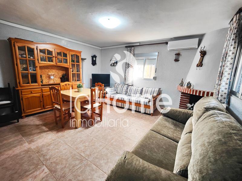 Foto 2826649a-d655-40dd-a8c4-bcd015f4b764. Chalet tu oasis privado en Urbanizaciones Llíria