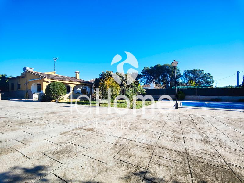 Foto 6f599521-197e-4c7e-af78-4caf2c5c4f81. Chalet tu oasis privado en Urbanizaciones Llíria