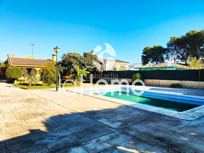 Foto 94ee7db6-4df5-4058-927a-b277bf2c50eb. Chalet tu oasis privado en Urbanizaciones Llíria