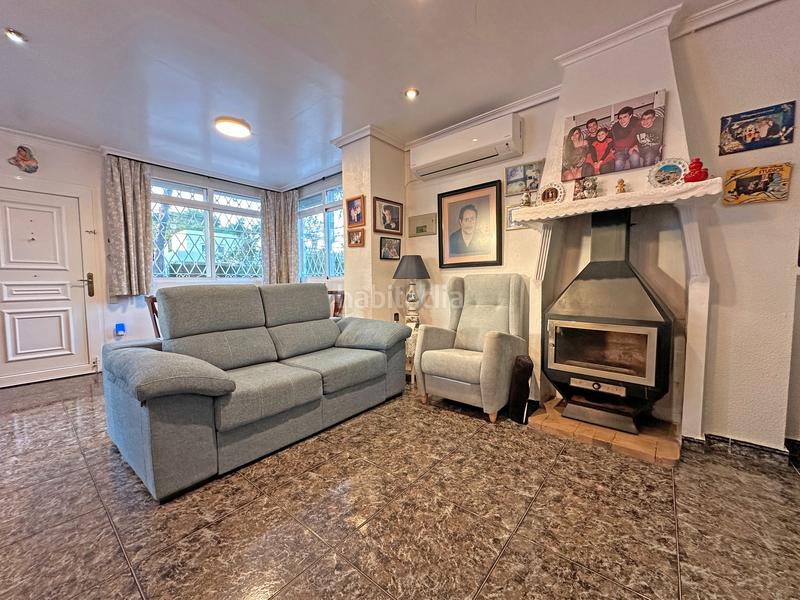 Foto 8d3b4192-a6c9-47ac-8157-c66195207fc2. Xalet amb xemeneia aparcament piscina a La Cañada Paterna