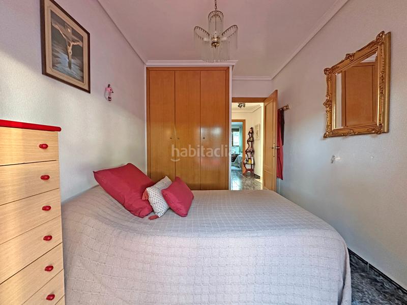 Foto f4410556-7b09-4a29-9288-a90b197a09f7. Xalet amb xemeneia aparcament piscina a La Cañada Paterna