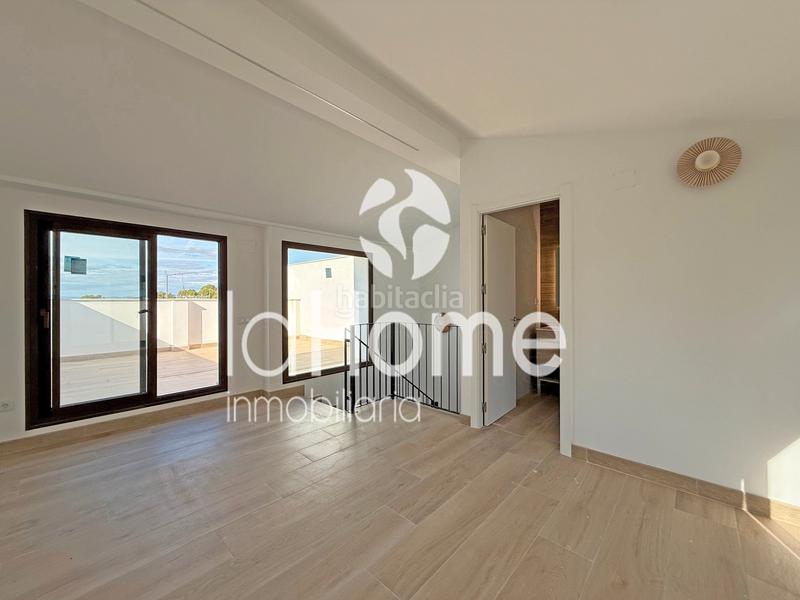 Foto 7f8c6d6d-c044-4567-b9cf-0bd69563baae. Location chalet avec parking piscine dans Torre en Conill-Cumbres de San Antonio Bétera