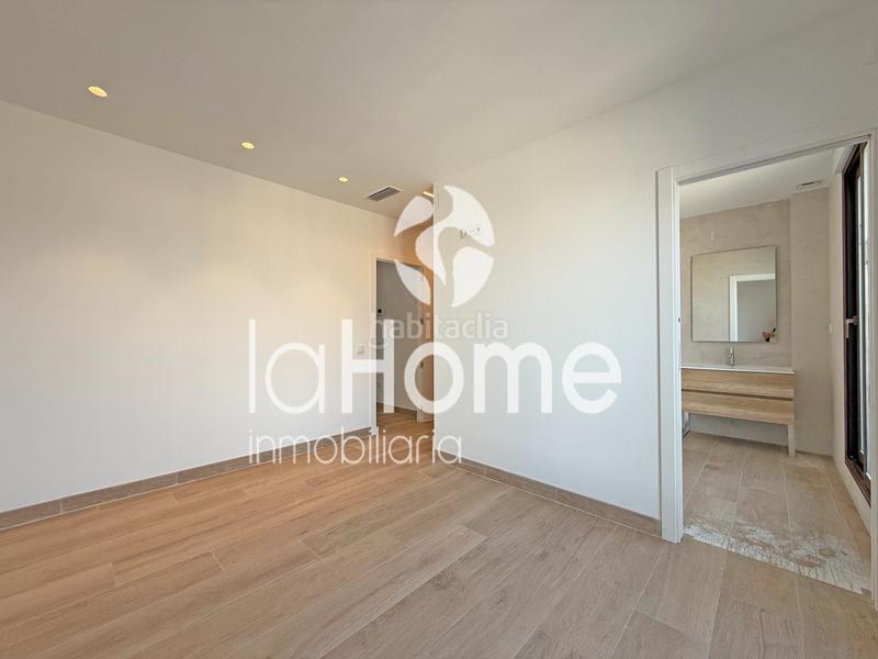 Foto 340c2e6a-2e3c-48be-a42a-fbe71724aafa. Rent chalet with parking pool in Torre en Conill-Cumbres de San Antonio Bétera