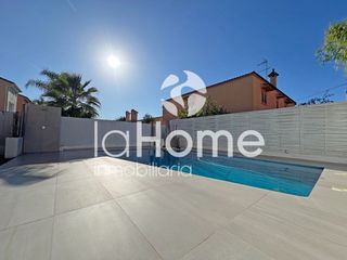 Maison jumelée à La Conarda. Una vivienda exclusiva donde confort, diseño y entorno se fusion
