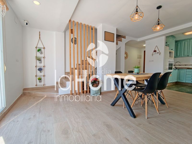 Foto 2e1dc838-2823-4320-bfe3-a9eeda2628b1. Dúplex a Zona Concordia Burjassot