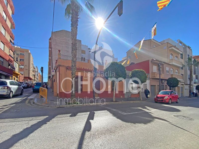 Foto f8b69c75-5552-46c1-9663-0c2905a0837f. Terreny residencial a El Alborgí Paterna