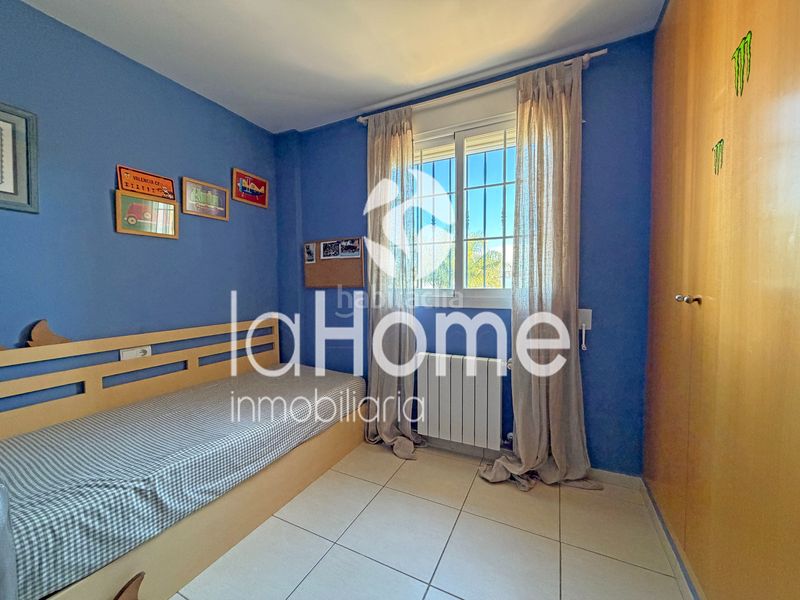 Foto 89613ea3-a078-4317-8505-f36e30d1af49. Xalet amb xemeneia calefacció aparcament piscina a Paterna