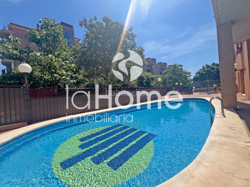 Foto a1733070-3409-4734-919e-66c39c7ef1ef. Pis amb aparcament piscina a Sant Pau Valencia
