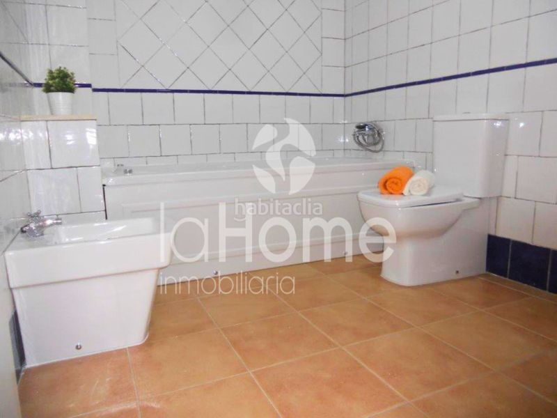 Foto fd951206-adad-4c3d-afe1-ce4d8609a0b6. Pis a Centro Ciudad Paterna