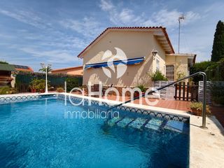 Chalet  Avinguda de l'atlàntic. Un hogar pensado para disfrutar