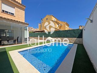 Chalet in La Conarda. Una casa pensada para vivirla