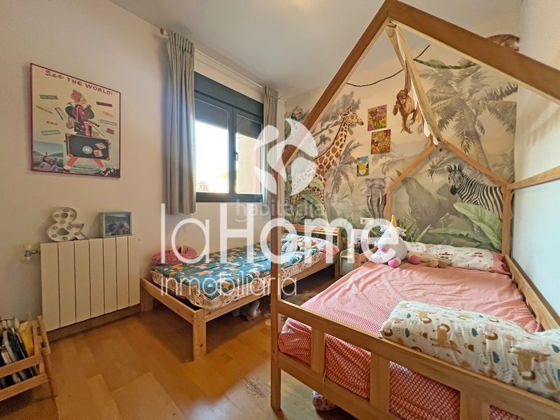 Foto a0250ff5-f7db-46fa-bec3-5e2be326966c. Casa adossada amb calefacció aparcament piscina a Bétera