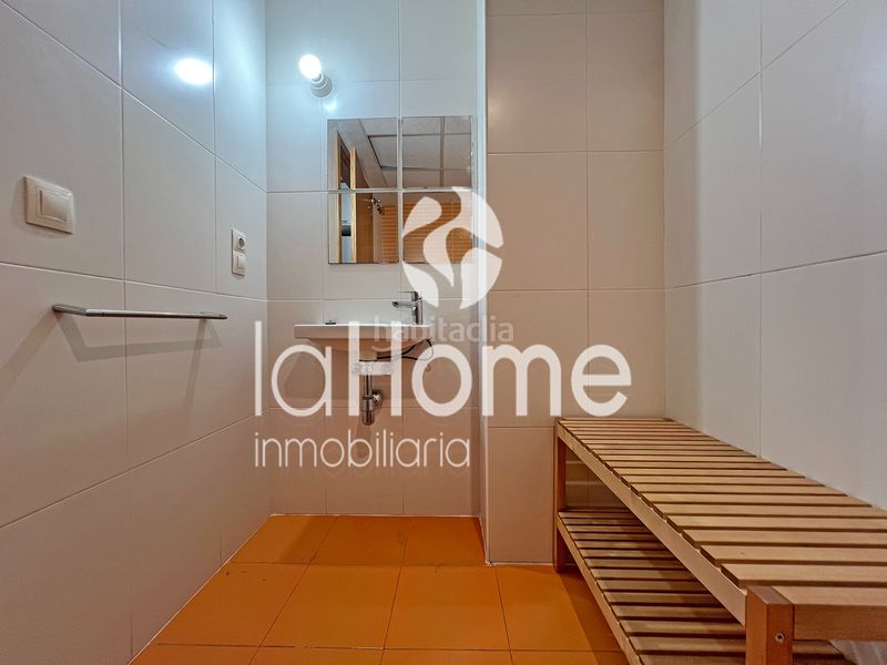 Foto ae1fffaa-141f-4dfd-a025-2b78f4b47235. Loft amb aparcament a Parc Central Paterna