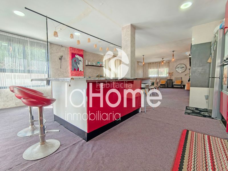 Foto b2e398a0-ff6e-4e84-83e4-460f2167d2fe. Chalet with heating parking pool in Riba - roja de Túria
