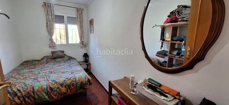 Foto 35642a8a-08b7-469f-bf6e-7d71f5221756. Casa bifamiliare con camino in Montroy