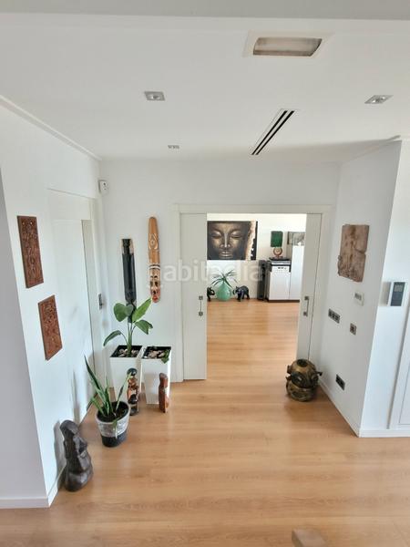 Foto 710e646c-db11-40d6-a932-d1c5c5dd0792. Casa amb xemeneia calefacció aparcament piscina a Monserrat