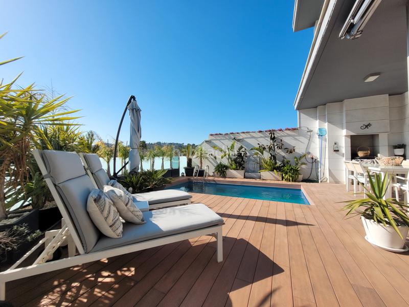 Foto 38775d38-fef8-43fb-8b97-36404eed4d44. House with fireplace heating parking pool in Monserrat