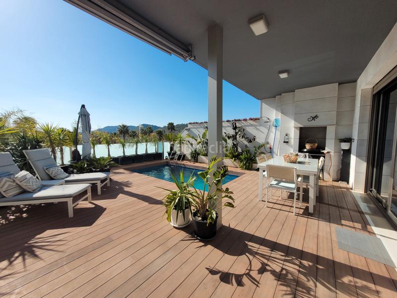 Foto ab216577-19e5-4a5d-9de2-eacff80eb138. House with fireplace heating parking pool in Monserrat