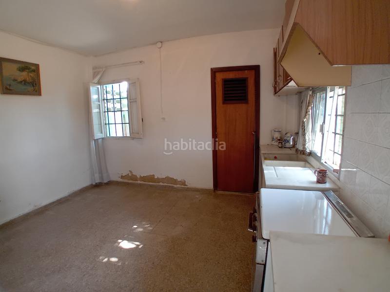 Foto b8b0d389-59f3-4743-be14-017c62b23309. Chalet in Godelleta