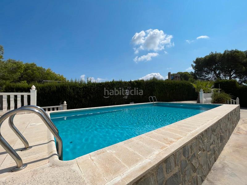 Foto abb64283-4257-49e0-bd6c-9943f6fb6ef7. Xalet a n/a a Monserrat