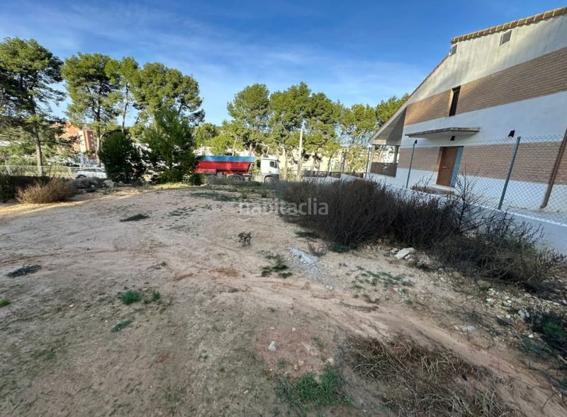 Foto a50aa516-1fb2-4a17-981f-da51ace887c8. Terreny residencial a Centro Chiva