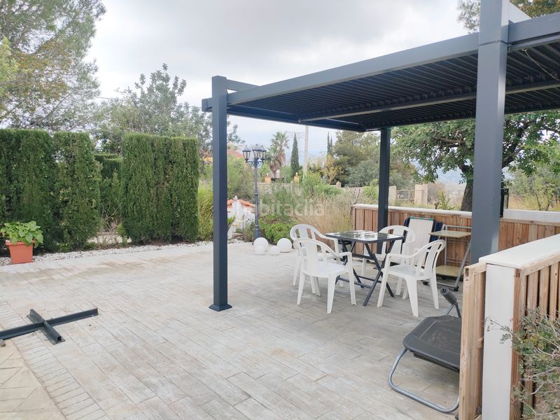 Foto 540ca248-7115-4668-a76f-fc9b7c19a06b. Chalet with fireplace parking pool in Montroi / Montroy