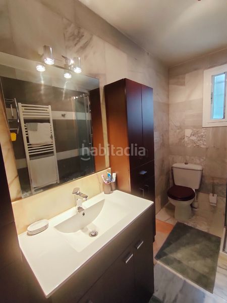 Foto aaa4b0de-267c-4f34-b225-a2d3f110bb3d. Chalet with fireplace parking pool in Montroi / Montroy