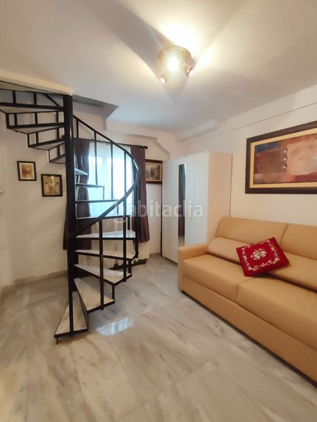 Foto ec88f1fa-117f-459e-a040-6bd375354d60. Chalet with fireplace parking pool in Montroi / Montroy