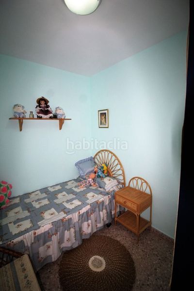 Foto 74acddcd-7991-4f49-9a19-47ed076383b1. Xalet amb xemeneia aparcament piscina a Centro Chiva