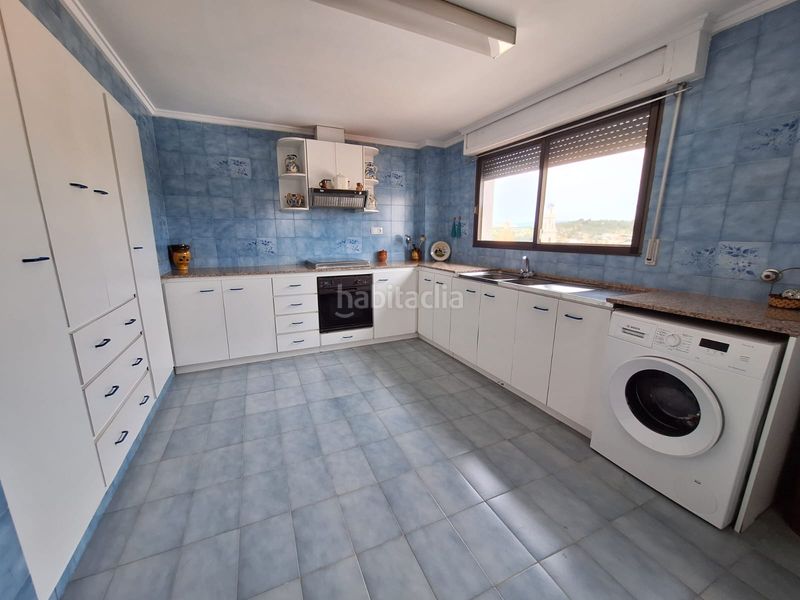 Foto 086c83e0-a1ee-46c3-acf8-800f74c7d71f. Casa amb xemeneia aparcament a Turís