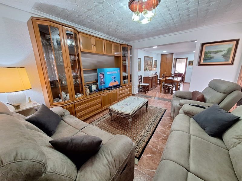 Foto 580f06b1-aadf-4147-9af1-20c61a67a52b. Casa amb xemeneia aparcament a Turís