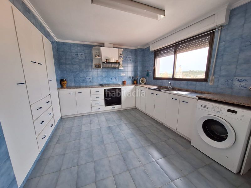 Foto 731b7489-a892-4cc5-875b-1fdf708005c7. Casa amb xemeneia aparcament a Turís