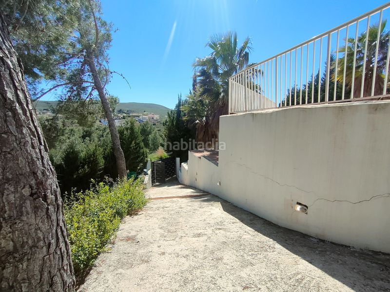 Foto f115ef3d-7486-4a53-8d53-6aeba47485dc. Xalet amb piscina a Turís