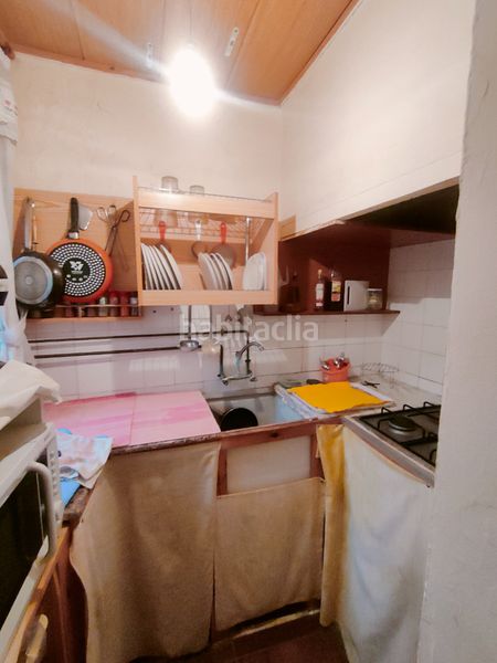 Foto 08519e79-d03b-407a-8786-2ec92fc0f59c. Casa amb xemeneia a Monserrat