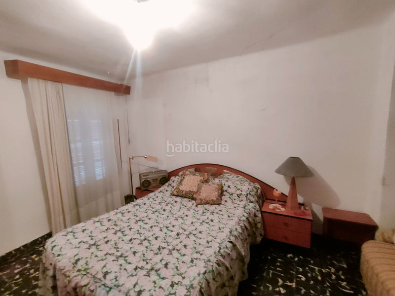 Foto b6a80e7b-0a10-4cd6-822b-6d1ae3170c55. Casa amb xemeneia a Monserrat