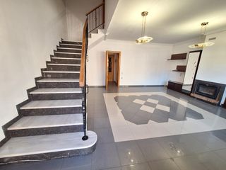 Haus  Carrer medico valero 21