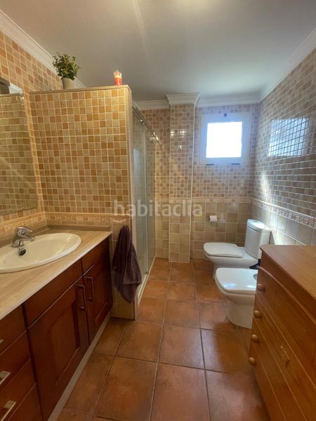 Foto ded6c6c7-e2ca-453b-bf71-0911adf92d7a. Chalet en Catadau
