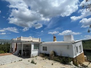 Chalet in Montroi / Montroy